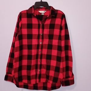 Plaid long sleeve shirt.